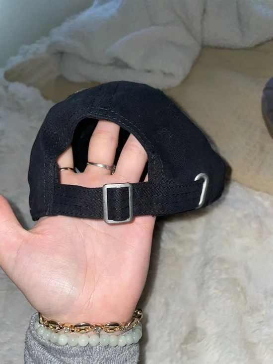 Abercrombie & Fitch Black Baseball Cap with White Logo 🖤 - Picture 3 of 3